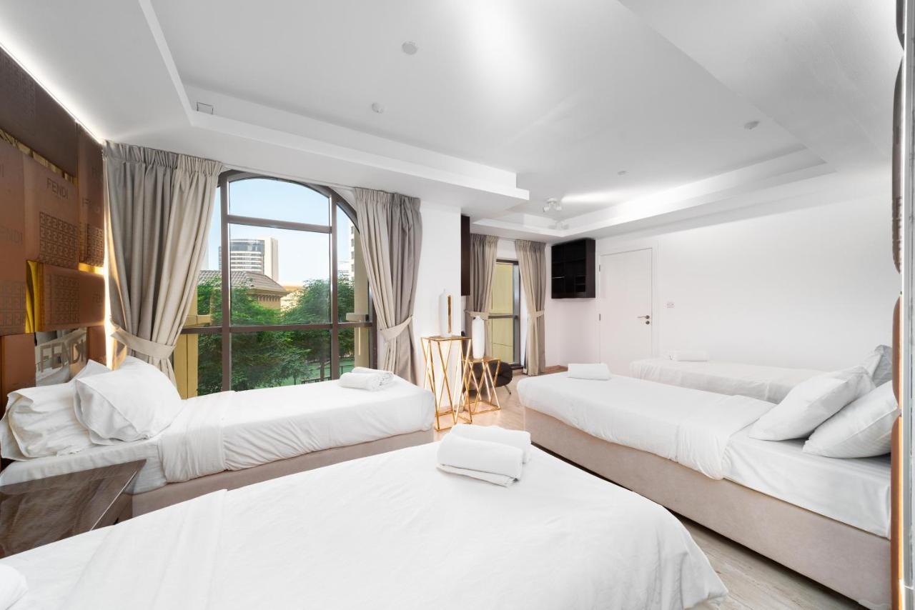 Elan 5-bedroom Beach Apartment *