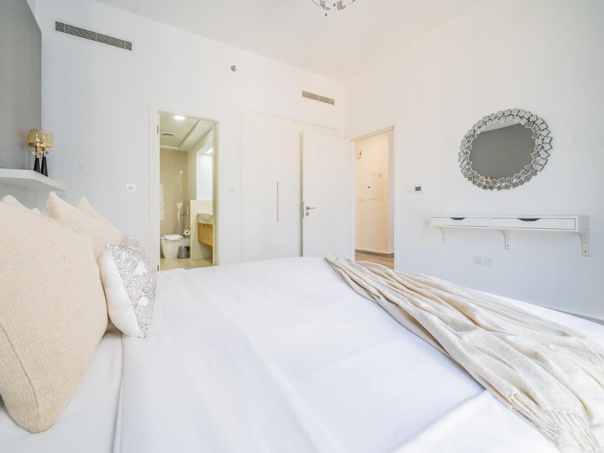 Classy 1br With Burj Khalifa Views *