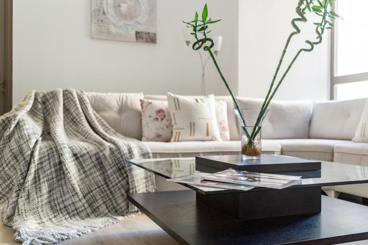 The Smart Concierge - Amwaj 4 Holiday home *