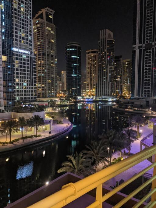 Apartment Bright And Spacious 2 Bedrooms With Views In Jlt Near Marina And Jbr