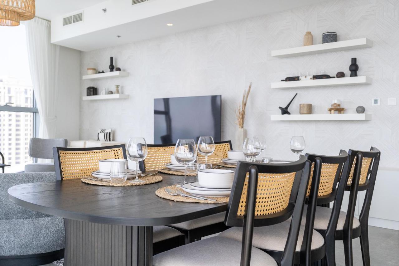 Apartment Urban Tropic 3 Bedroom With Full Sea View By Suiteable Interiors Dubai