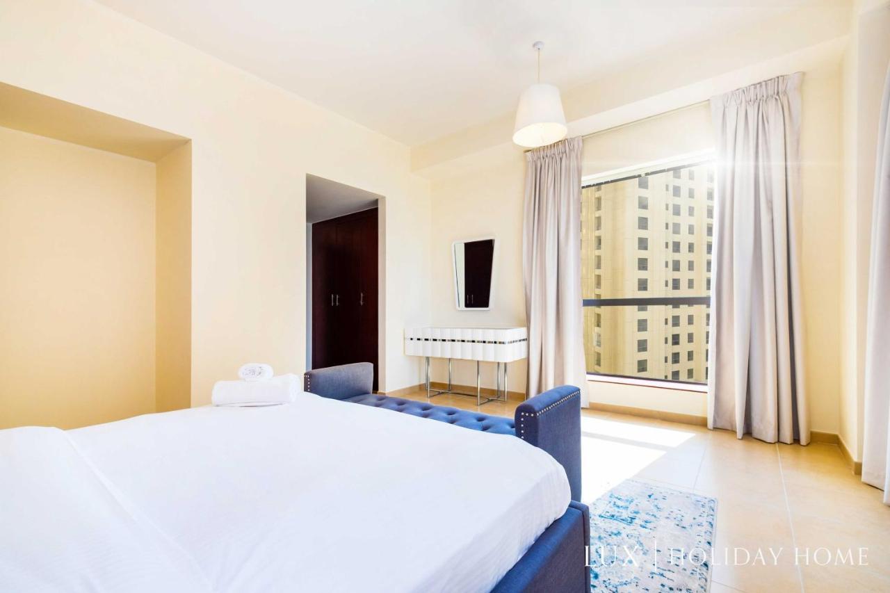 Lux The Jbr Bluewaters View 1 Dubai
