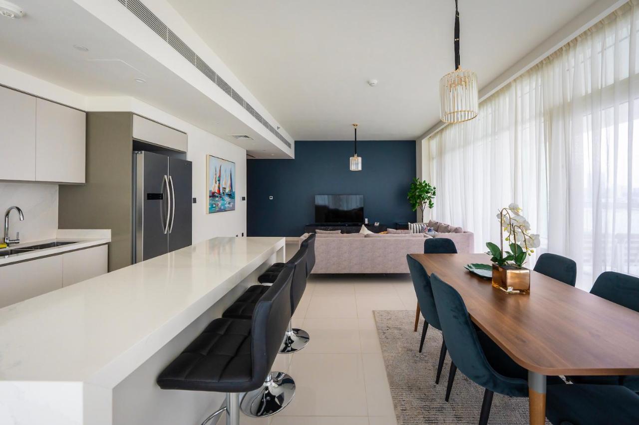 Glamorous 3br With Marina View * Dubai