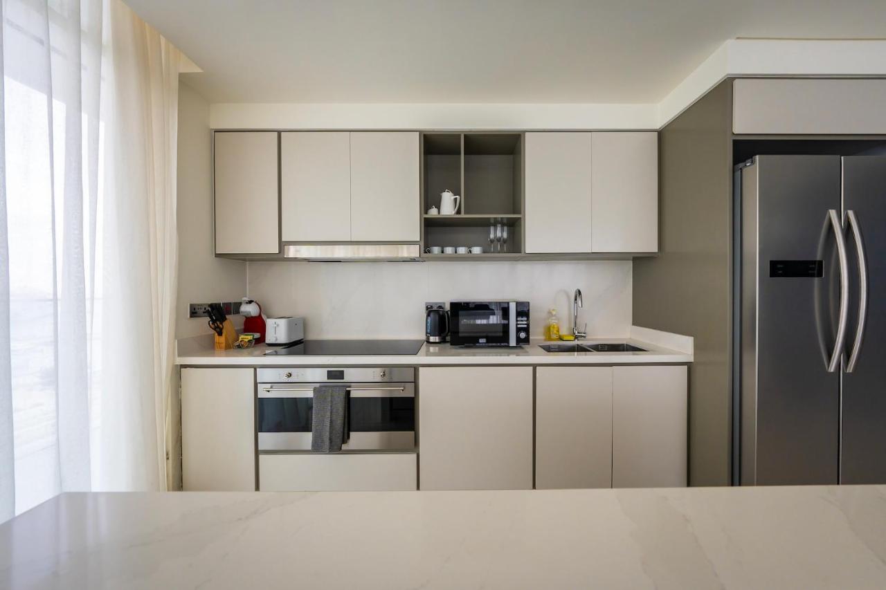 Glamorous 3br With Marina View Apartment Dubai