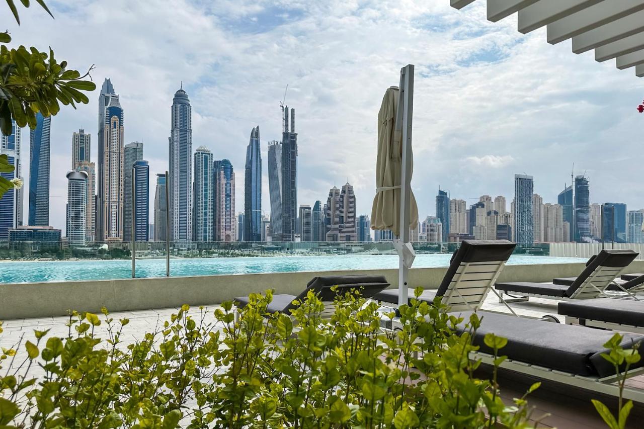 Apartment Glamorous 3br With Marina View Dubai