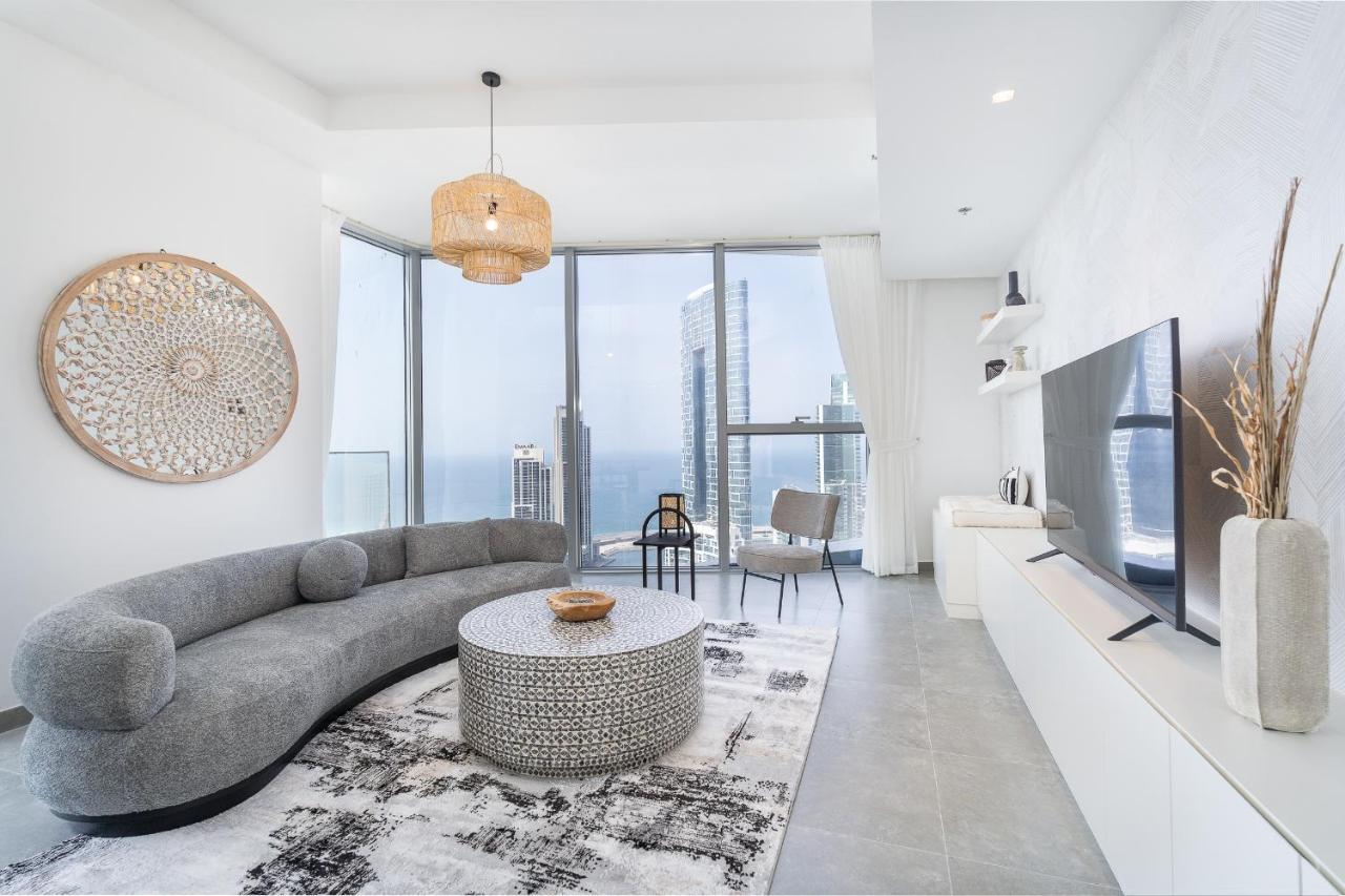 Urban Tropic 3 Bedroom With Full Sea View By Suiteable Interiors Dubai