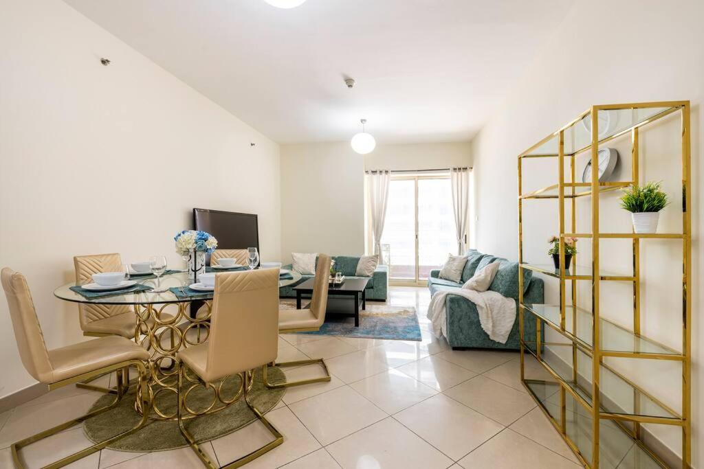 Bright And Spacious 2 Bedrooms With Views In Jlt Near Marina And Jbr * Dubai