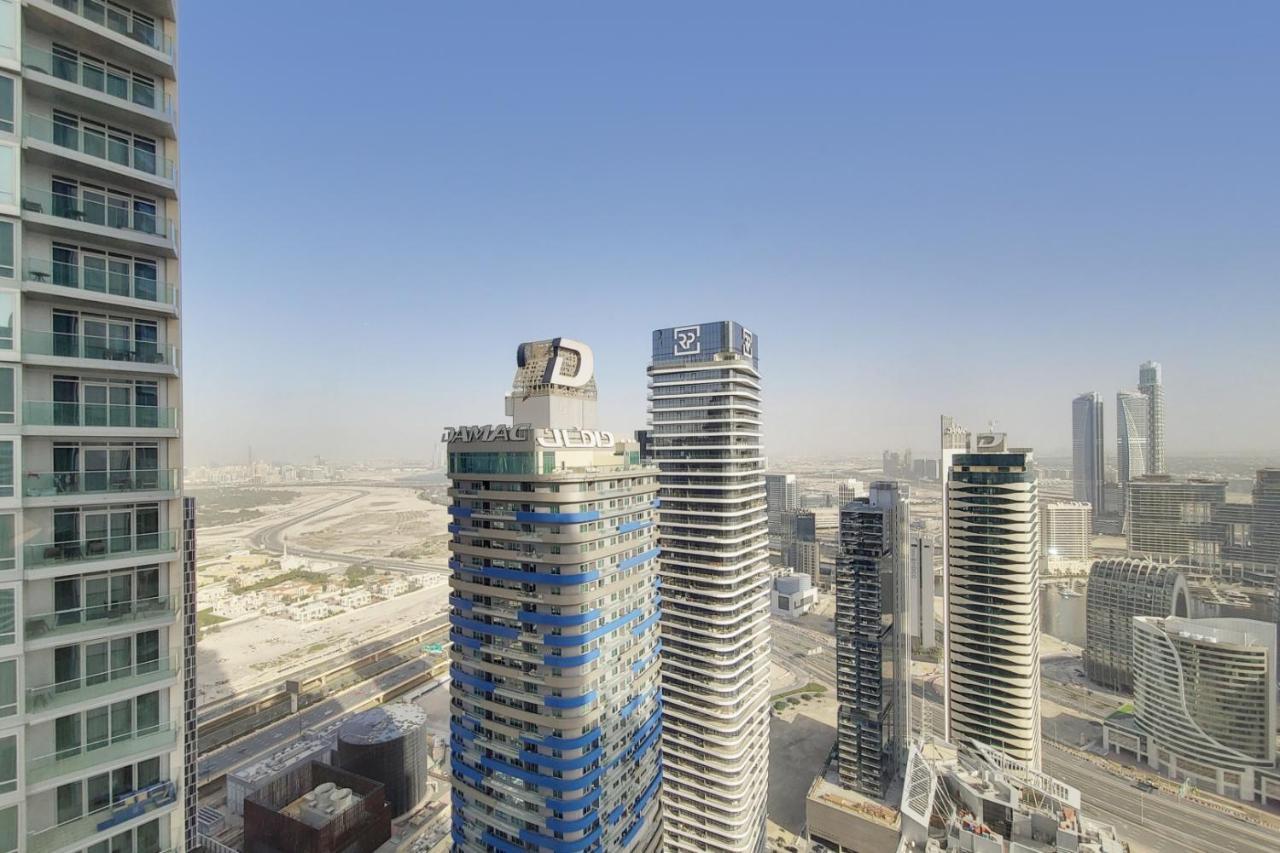 2 Bed Address Fountain View Downtown Apartment *