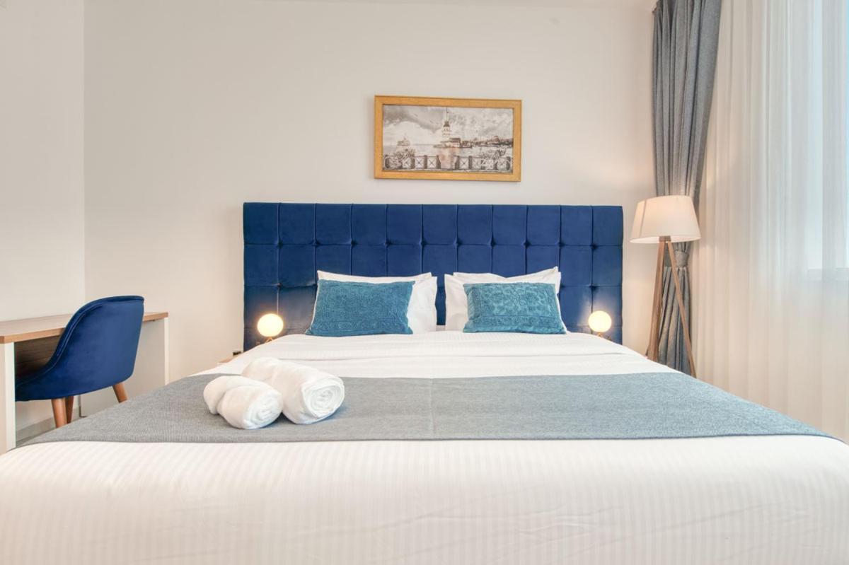 Apartment 1 Bedroom At Tara 2 In Al Quoz By Pk Holidays