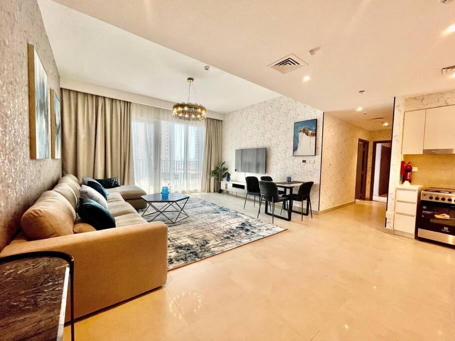 Apartment Elegant & Chic 2bedroom Balcony Creek Waterfront *