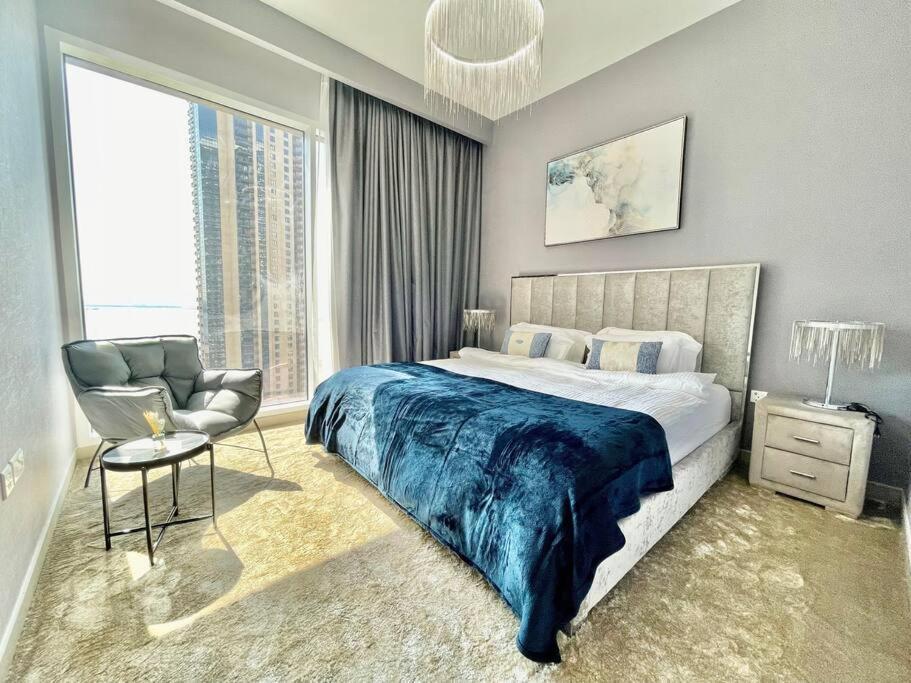 Apartment Elegant & Chic 2bedroom Balcony Creek Waterfront *