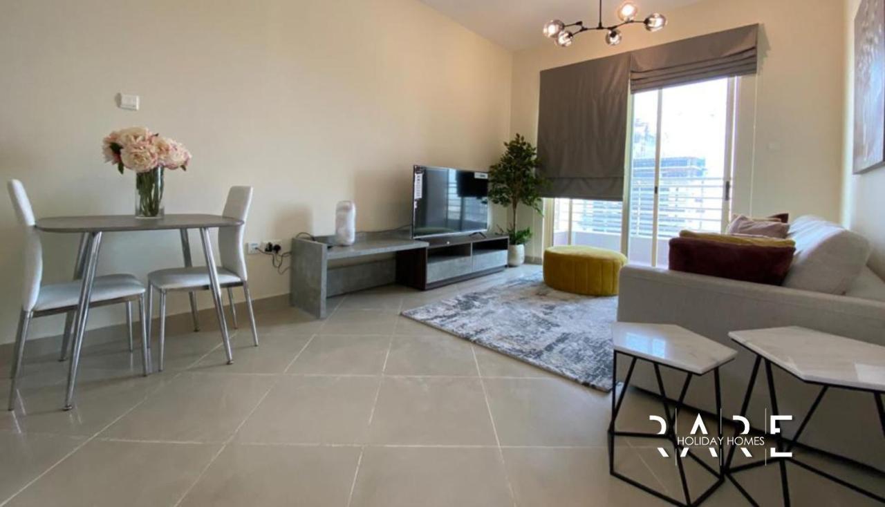 Rare Homes In Icon Tower 2 Jumeirah Towers - Close To Ain & Marina - R2407 *