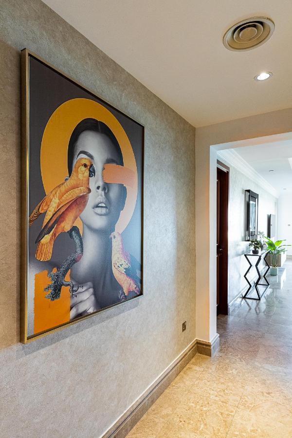Fairmont South Apartment *