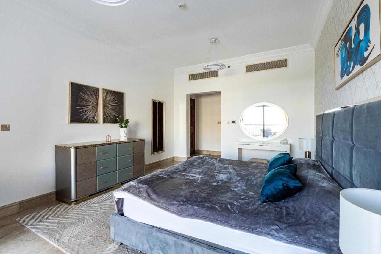 Fairmont South Apartment