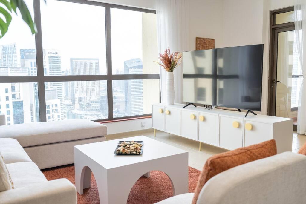 Dominant View Of Marina Apartment Dubai