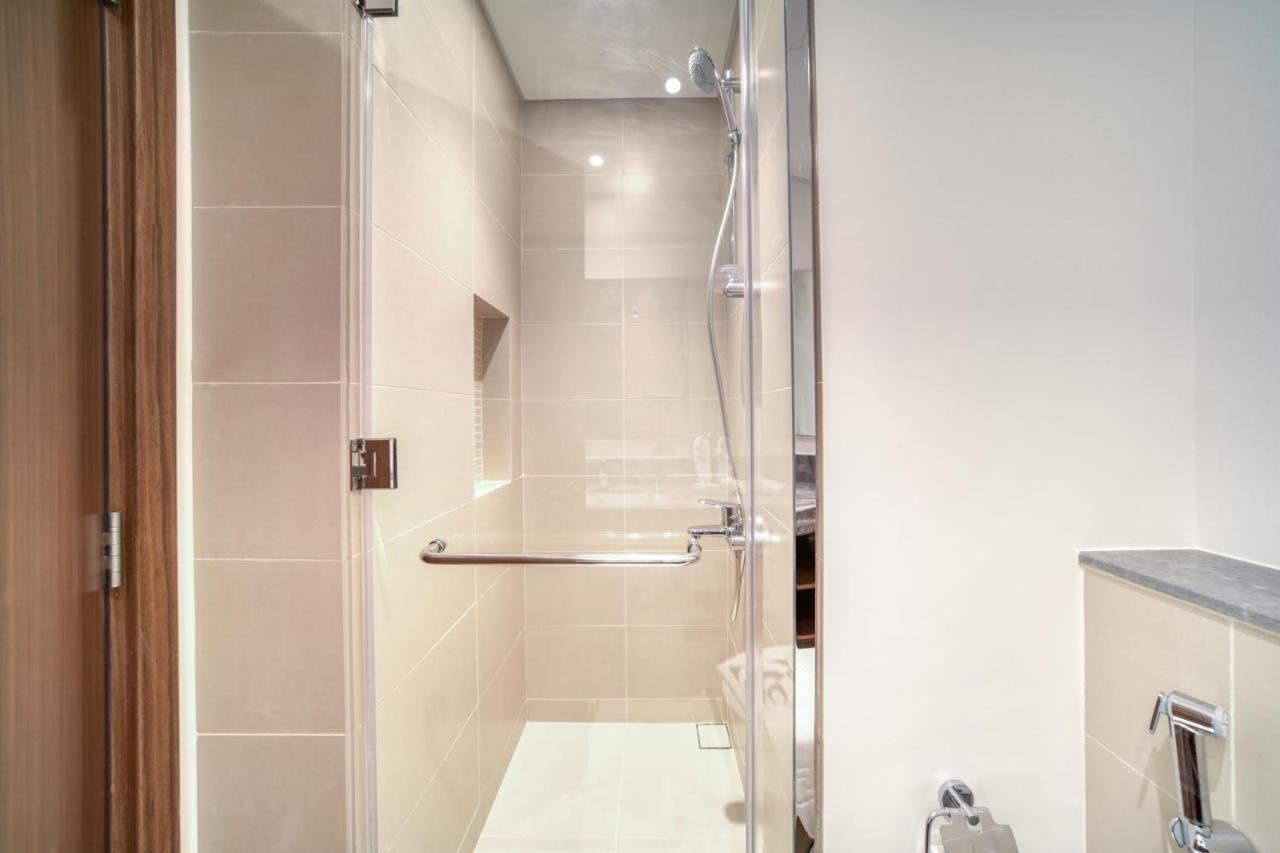 Apartment 5242 Tower Luxury 2 Bedroom In - Marina By Pk Holidays *