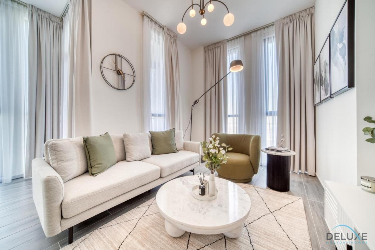 Peaceful 2br With Assistant At Mesk 1 Midtown Production By Deluxe Homes