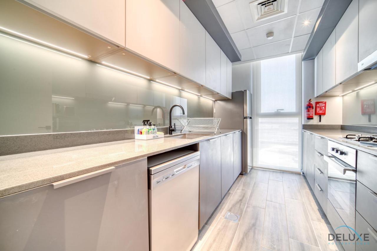 Peaceful 2br With Assistant At Mesk 1 Midtown Production By Deluxe Homes