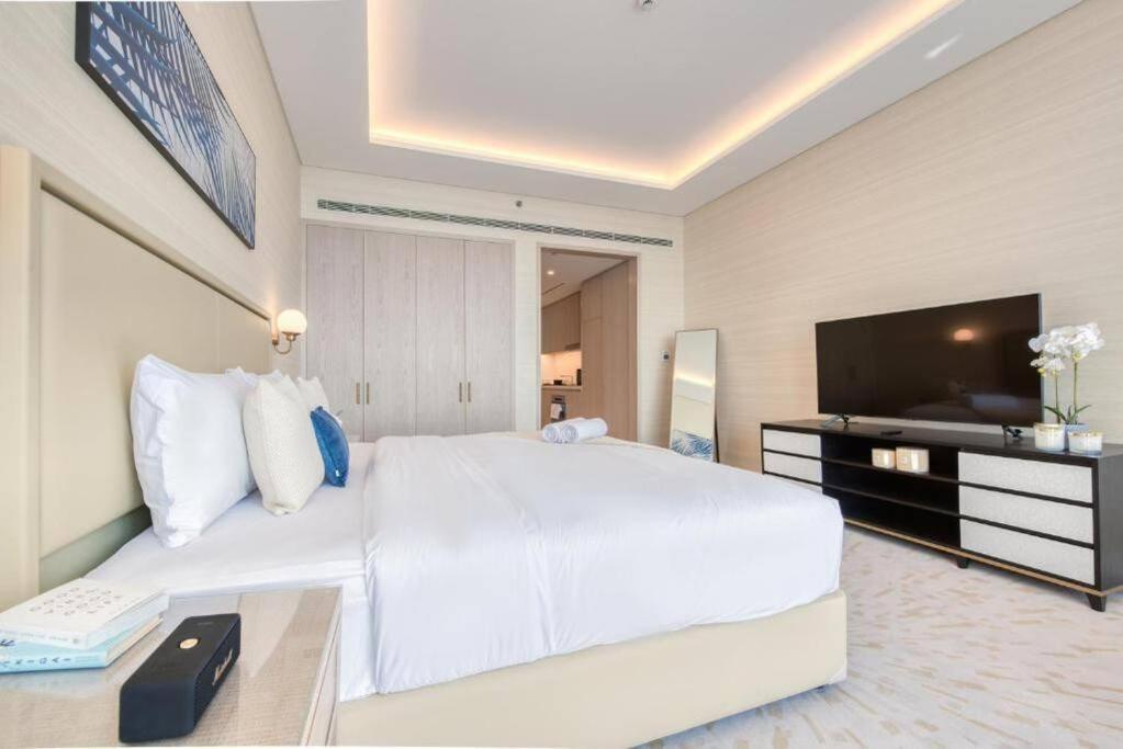 Ultra Lux Sea View With St Regis Amenities Apartment *