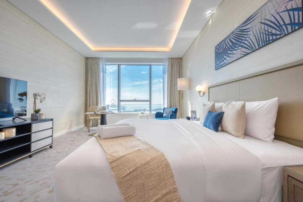 Ultra Lux Sea View With St Regis Amenities Dubai