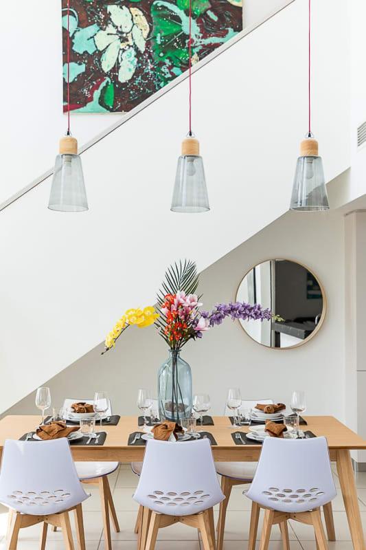 Frank Porter - Loft East Apartment Dubai