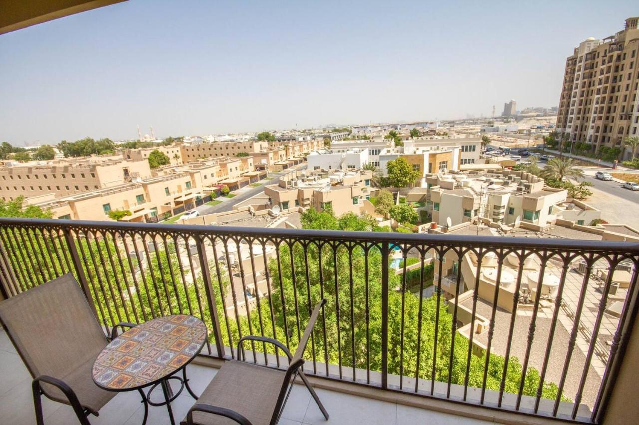 Madinat Jumeirah: Upscale Luxury Near Burj Al Arab With Stunning Pool Views Apartment *