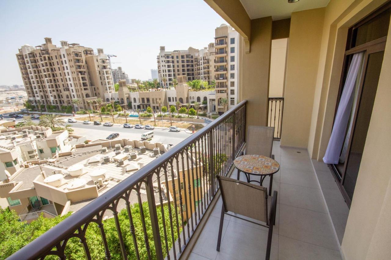Madinat Jumeirah: Upscale Luxury Near Burj Al Arab With Stunning Pool Views Apartment *