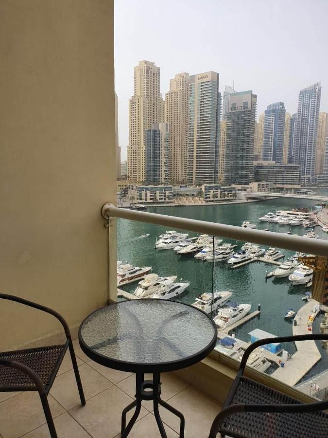 Marina Sail Tower Homestay *