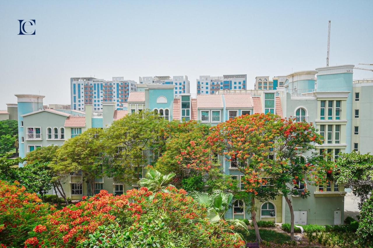 Luxury Escapes - Tranquil Near Furjan Metro - Relaxing Retreat Apartment Dubai