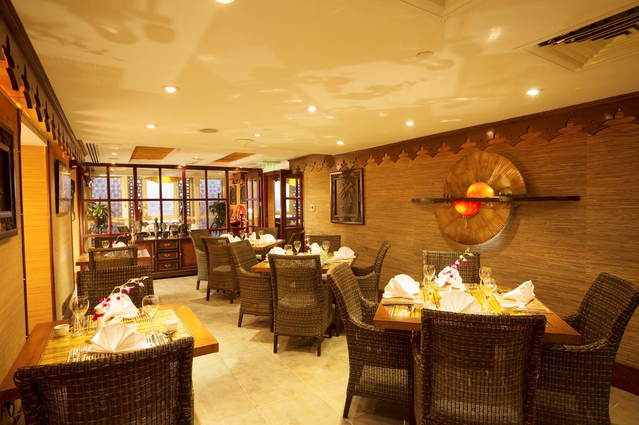 Arabian Courtyard &