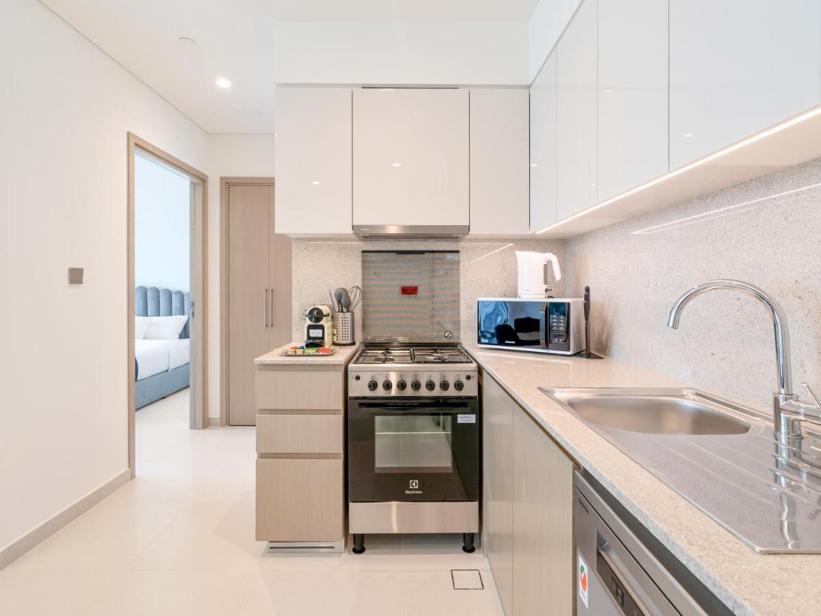 Pleasing 1br In Burj Royale - Downtown * Dubai