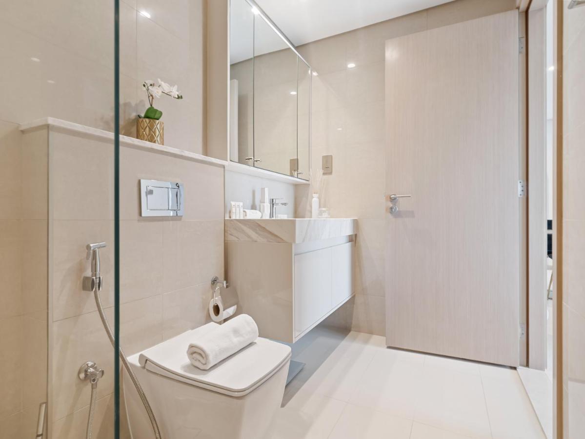 Pleasing 1br In Burj Royale - Downtown * Dubai