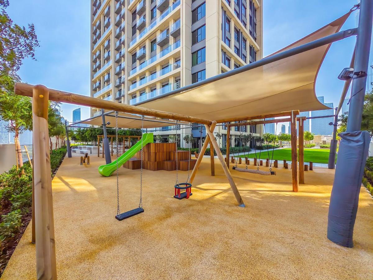 Pleasing 1br In Burj Royale - Downtown * Dubai