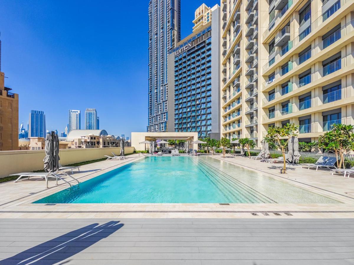 Pleasing 1br In Burj Royale - Downtown Apartment *