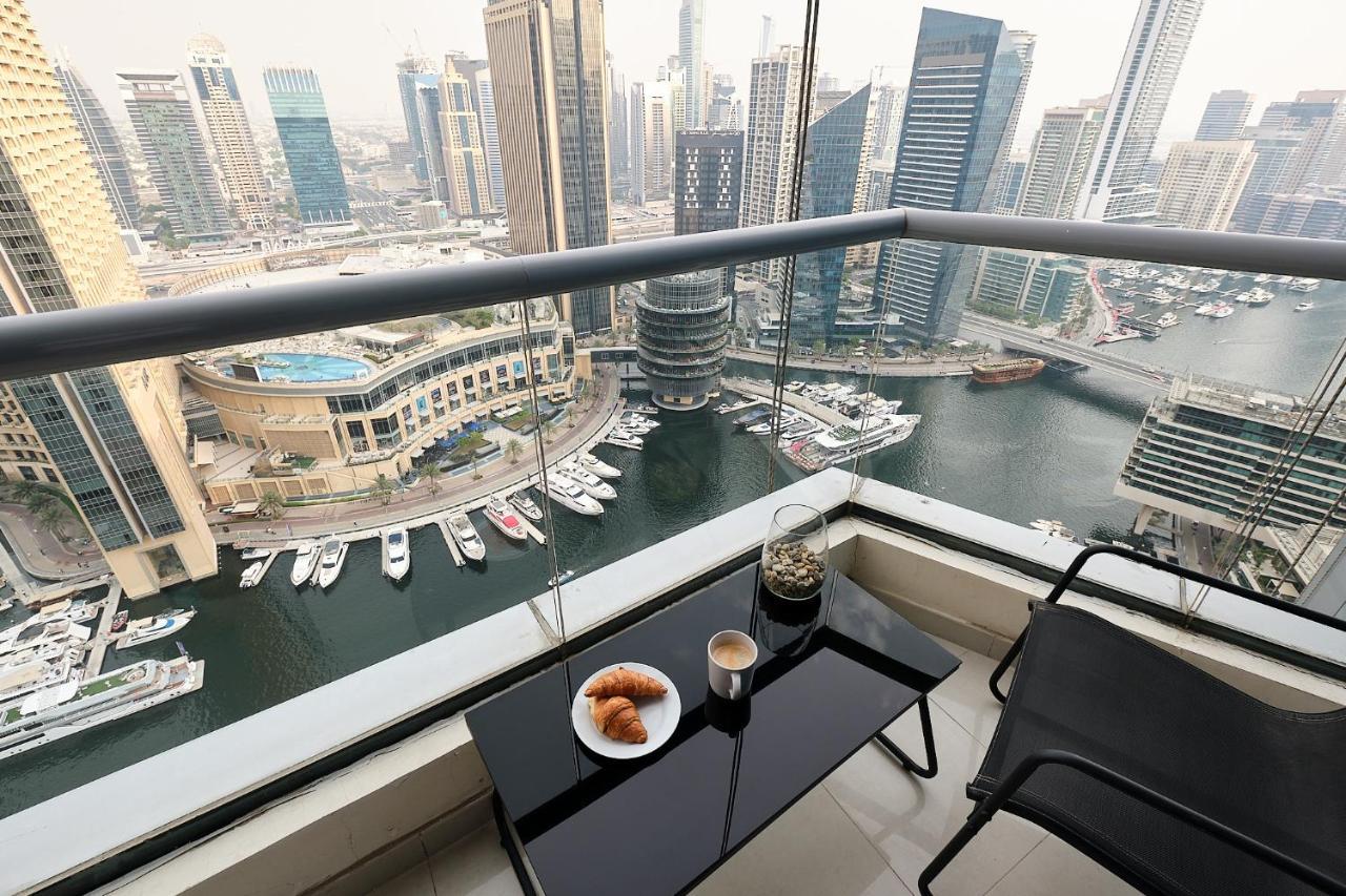 Apartment Stunning Marina View 1 Bedroom *