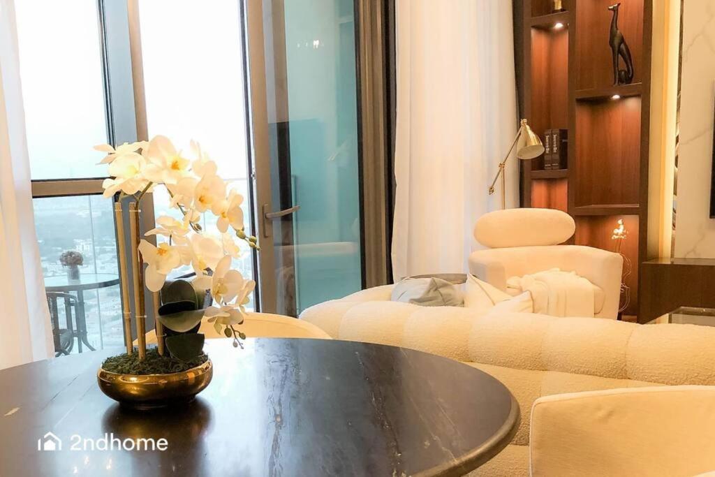 Luxurious 1 Bed With Direct Access To Mall Apartment Dubai