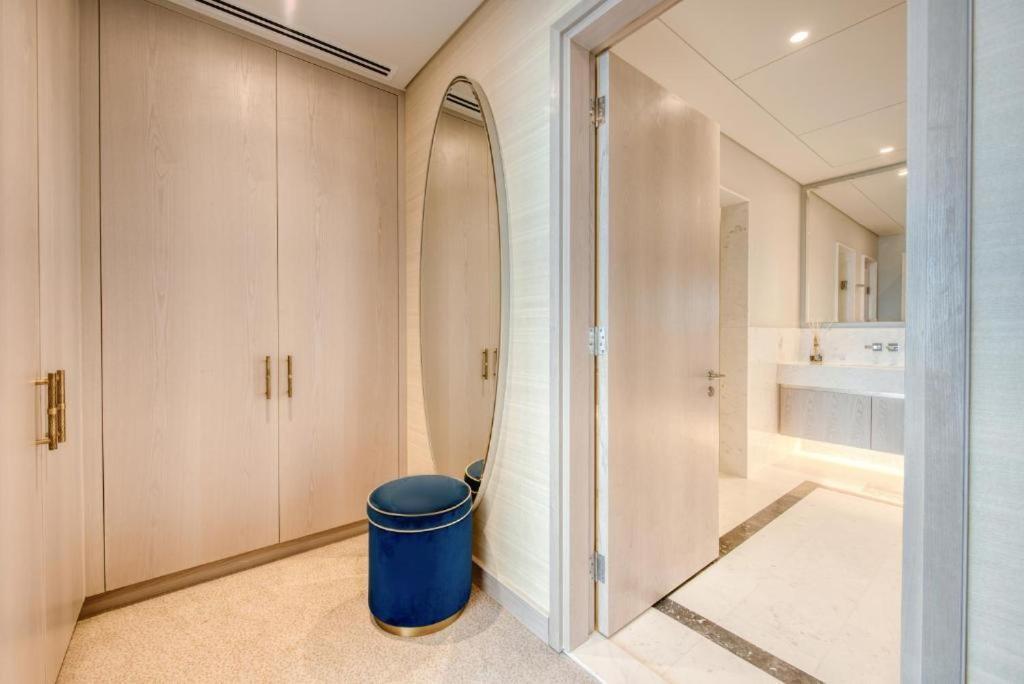 Lovely Sea Views ,1Br Resort Style Amenities ,Get Access To Aura Infinity Pool Apartment
