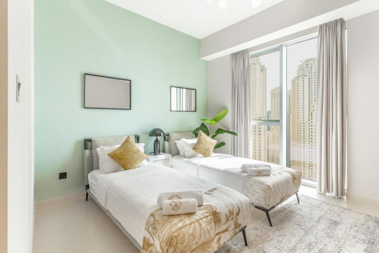 Newly Designed 3 Beds W Marina Eye View