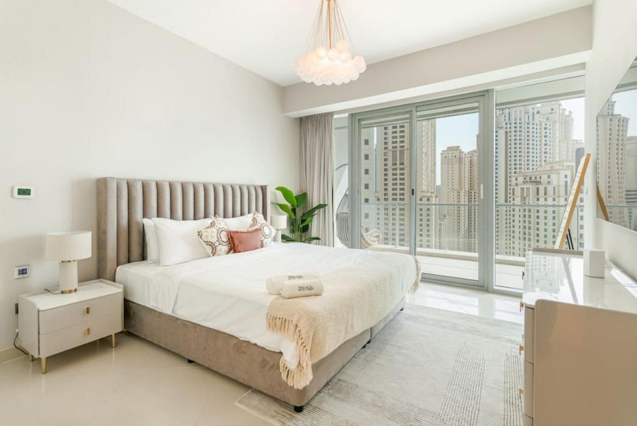 Newly Designed 3 Beds W Marina Eye View Apartment *