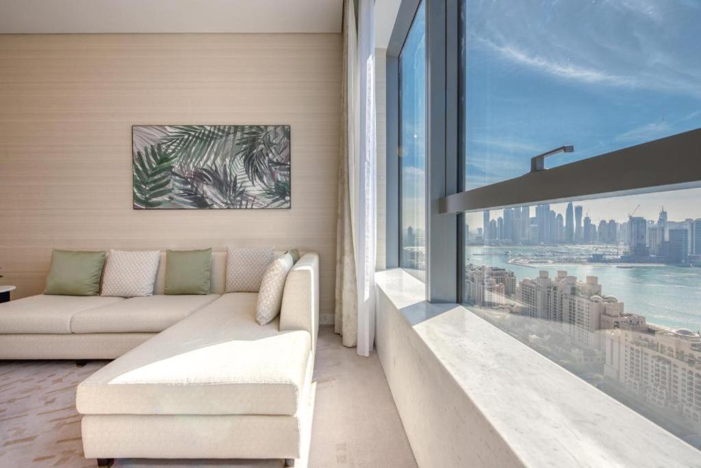 Apartment The Best Infinity Pool ,Resort Style Amenities, Sea Views And A Glimpse Of Ain Dubai *