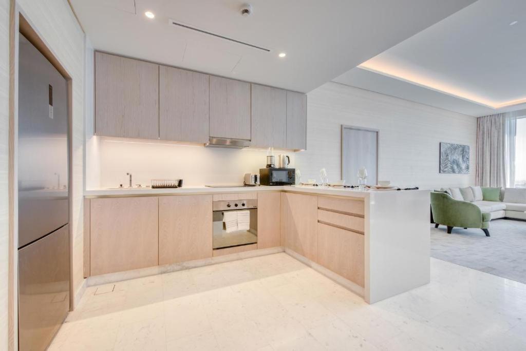 The Best Infinity Pool ,Resort Style Amenities, Sea Views And A Glimpse Of Ain Dubai Apartment *