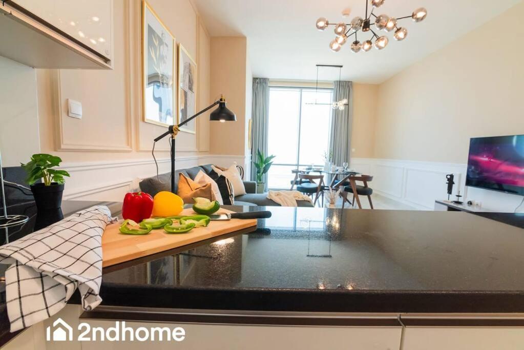 Apartment 2ndhome - Amna Tower, Al Habtoor *