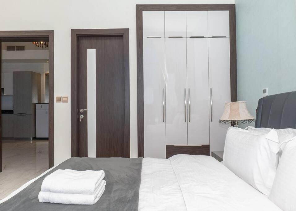 Stonetree - Modern 1br In Business Bay