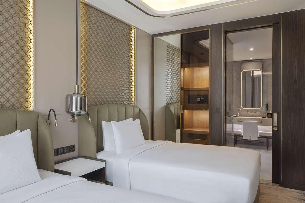 Embassy By Hilton Business Bay Hotel *