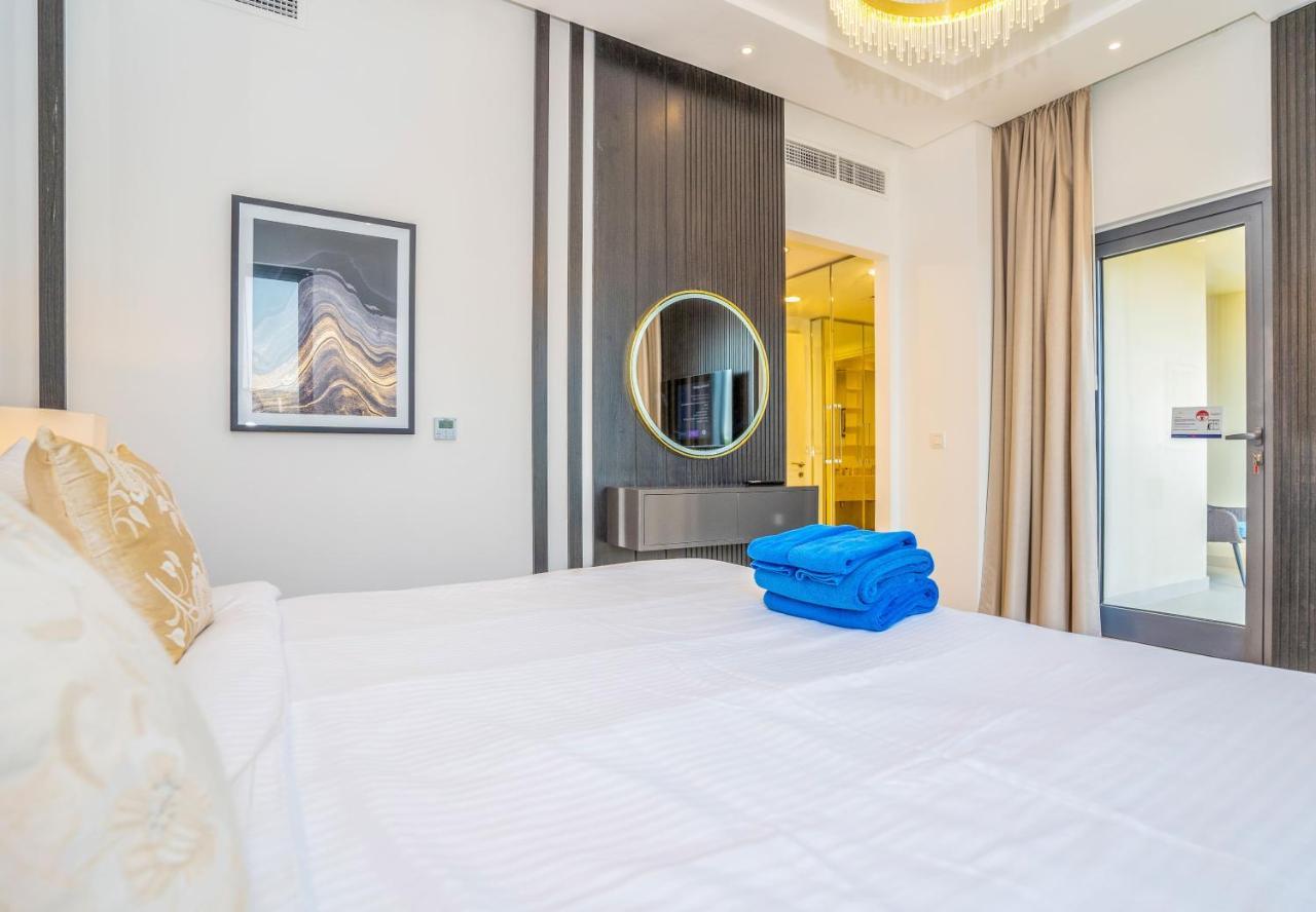 New Arabian Maple 2 Hills 4 Bedroom & Maid * Dubai