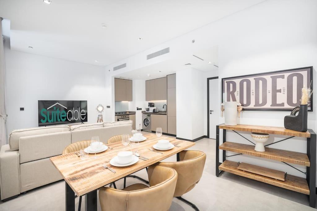 Ranch Living 1 Bedroom In Business Bay By Suiteable * Dubai