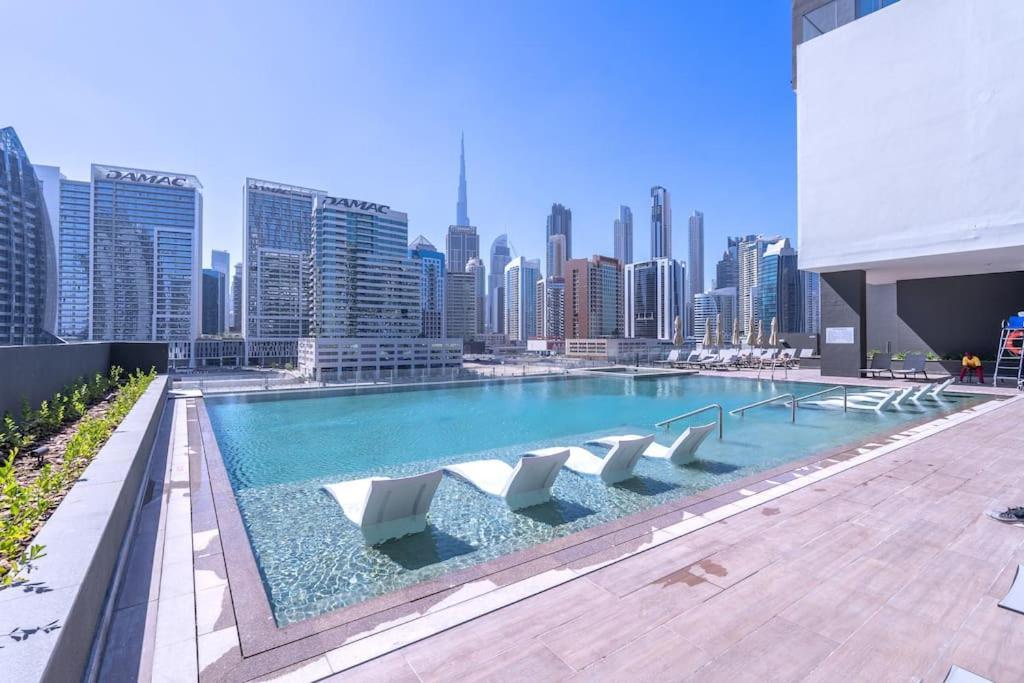 Ranch Living 1 Bedroom In Business Bay By Suiteable Dubai
