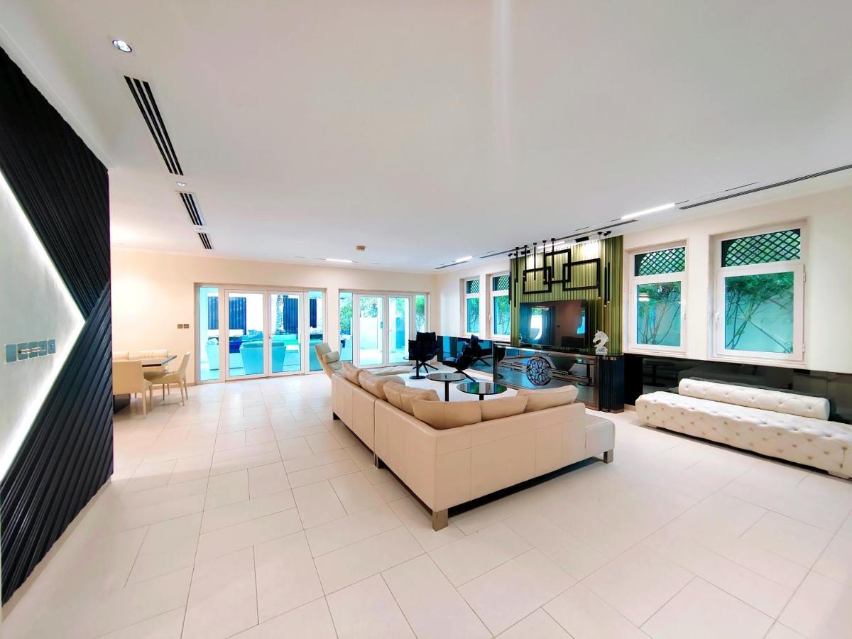 Villa Royal Private Pool, Lux 7-bedroom On Marina Dubai
