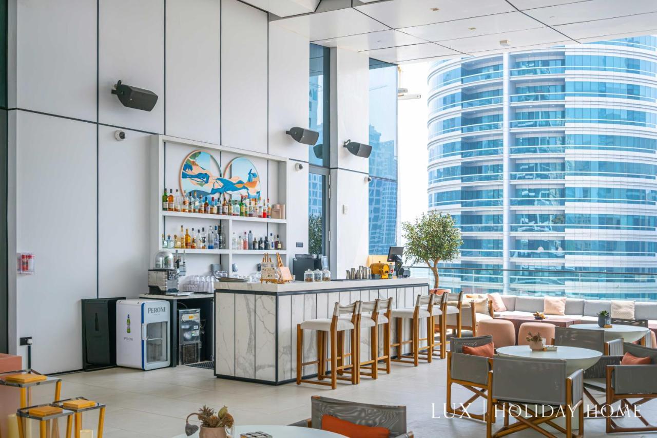Lux The Vida Marina 2 Apartment Dubai