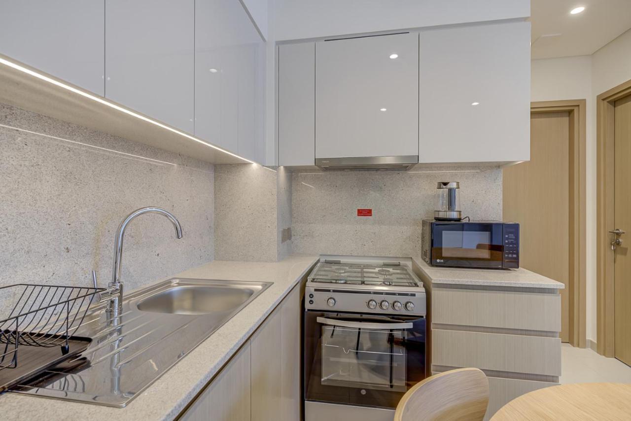 Mira Homes - Lovely 1 Bedroom In Downtown Apartment